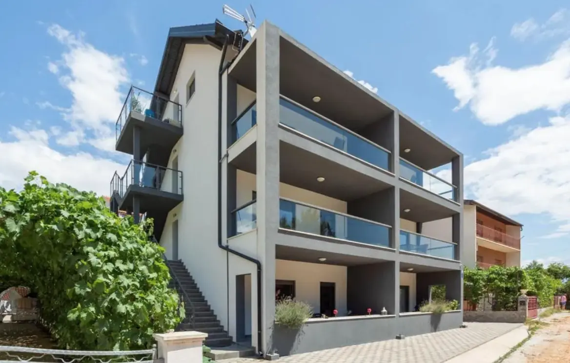 Listing Ad Image
